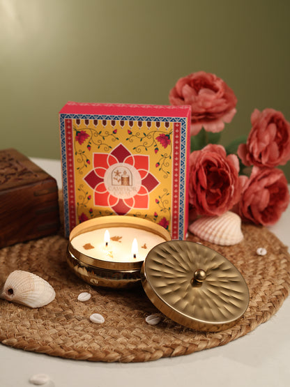 ZARIYA - Golden Urli Scented Candle with Lid